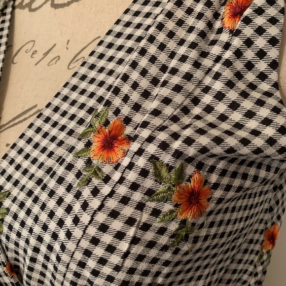 SOLD OUT - Picture 6 of 8